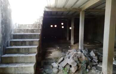 Imagem: A casa possui 1 Vaga na garagem, 160m² de Área e está localizado