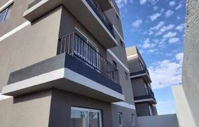 Imagem: O apartamento possui 3 Dormitórios, 1 Banheiro, 1 Vaga na garagem