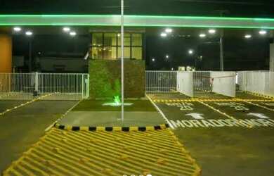 Imagem: A casa em condomínio possui 4 Dormitórios, 3 Banheiros, 2