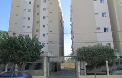 Imagem: O apartamento possui 2 Dormitórios, 2 Banheiros, 2 Vagas na