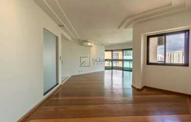 Imagem: O apartamento possui 4 Dormitórios, 4 Banheiros, 3 Vagas na