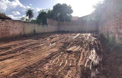 Imagem: O terreno possui 344m² de Área e está localizado em Vila