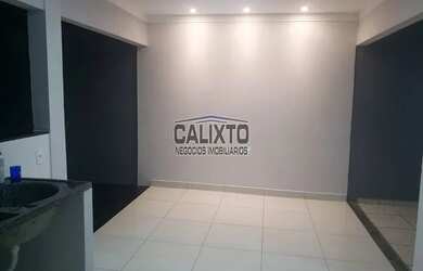 Imagem: A casa possui 3 Dormitórios, 1 Banheiro, 3 Vagas na garagem