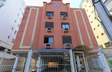 Imagem: O apartamento possui 3 Dormitórios, 2 Banheiros, 1 Vaga na