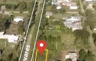Imagem: O terreno possui 288m² de Área e está localizado em Balneário