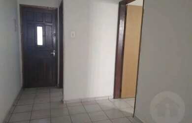 Imagem: A casa possui 2 Dormitórios, 1 Banheiro, 100m² de Área e