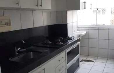 Imagem: O apartamento possui 2 Dormitórios, 1 Banheiro, 2 Vagas na