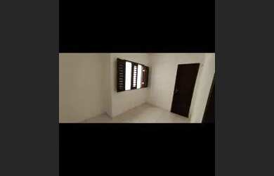 Imagem: A casa possui 2 Dormitórios, 2 Banheiros, 1 Vaga na garagem