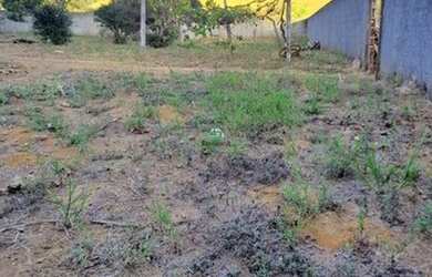 Imagem: O terreno possui 400m² de Área e está localizado em Jardim