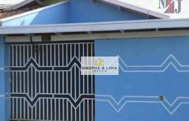 Imagem: A casa possui 3 Dormitórios, 1 Banheiro, 2 Vagas na garagem