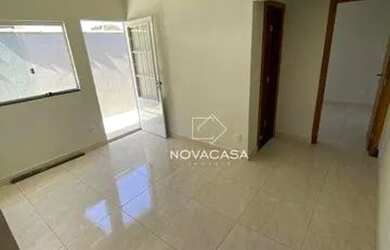 Imagem: A casa possui 1 Dormitório, 1 Banheiro, 1 Vaga na garagem e