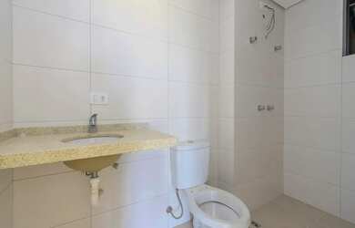 Imagem 10: Apartamento 2 Quartos 1 Vaga no Santa Quitéria para Venda em Curitiba