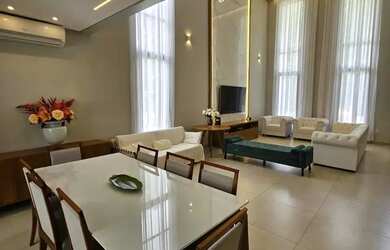 Imagem 4: Casa Duplex no Alphaville 1/ 4 Suítes/ 3 no 2o piso e 1 no primeiro todas...