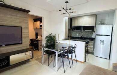 Imagem: O apartamento possui 2 Dormitórios, 2 Banheiros, 1 Vaga na