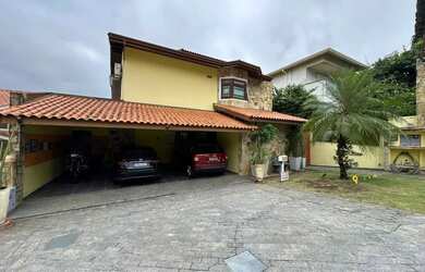 Imagem: Imóvel para venda tem 345 metros quadrados com 2 quartos em