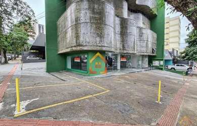 Imagem: O depósito possui 233m² de Área e está localizado em Vila