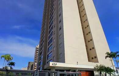 Imagem: O apartamento possui 3 Dormitórios, 5 Banheiros, 2 Vagas na