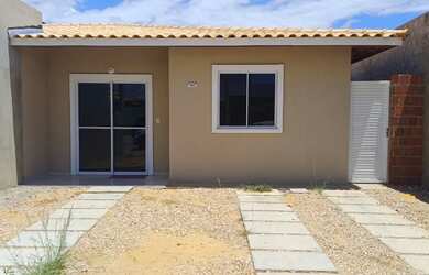 Imagem: A casa em condomínio possui 2 Dormitórios e 2 Banheiros e