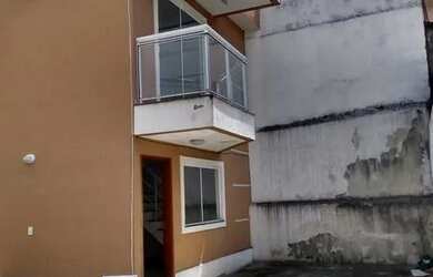 Imagem 2: Arsenal Imóveis vende-Duplex com 2 quartos e varanda no Arsenal-Só 210.000,00