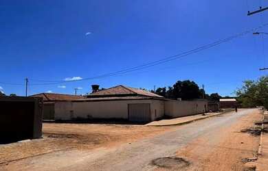 Imagem 12: LOTE MURADO. 372m² de Área