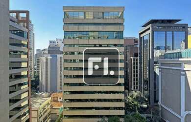 Imagem: O depósito possui 5 Vagas na garagem, 1507m² de Área e está