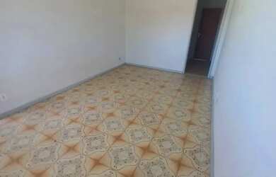 Imagem 13: Alugo FOGUETE - Apto Varanda - Sl Grande - 2 Qtos grandes - banho - 2...