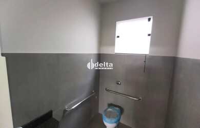 Imagem 6: Galpão disponível para locação no bairro Alto Umuarama em Uberlândia-MG