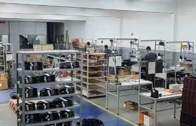 Imagem: O depósito possui 5 Vagas na garagem, 614m² de Área e está