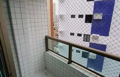 Imagem: O apartamento possui 1 Dormitório, 2 Banheiros, 1 Vaga na garagem