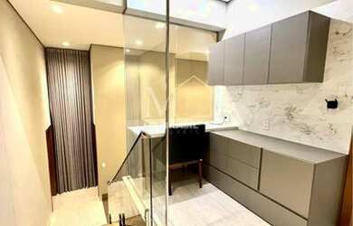 Imagem 7: Sobrado 4 suítes condomínio florais do Valle