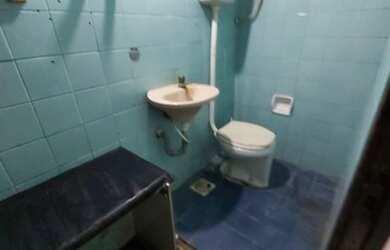 Imagem 4: Excelente Loja com banh - Shopping São Luiz Shopping ou dos Peixinhos - Madureira - Rio d