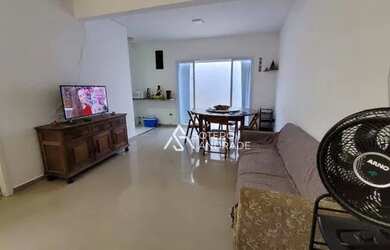 Imagem: A casa possui 2 Dormitórios, 1 Banheiro, 1 Vaga na garagem