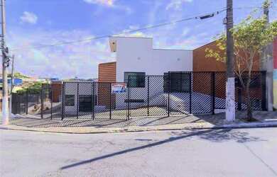 Imagem: O depósito possui 5 Vagas na garagem, 444m² de Área e está