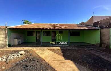 Imagem: A casa possui 1 Dormitório, 1 Banheiro, 84m² de Área e está