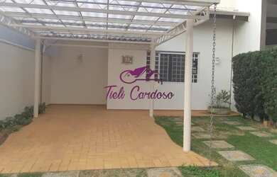 Imagem: A casa em condomínio possui 3 Dormitórios, 2 Banheiros, 2