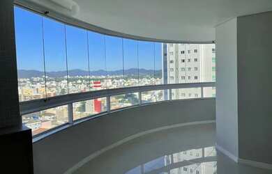 Imagem 5: Apartamento para aluguel com 3 quartos , com vista mar no centro de Balneario Camboriu