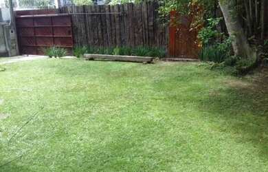 Imagem: A casa possui 5 Dormitórios, 4 Banheiros, 5 Vagas na garagem