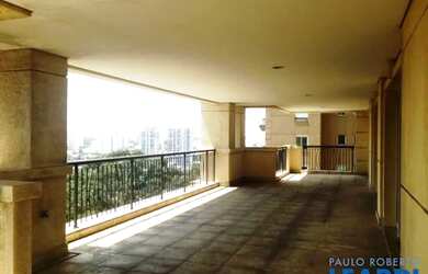 Imagem: O apartamento possui 4 Dormitórios, 3 Banheiros, 5 Vagas na