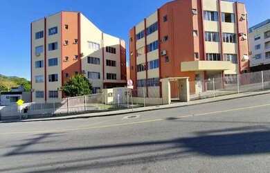 Imagem: A kitnet possui 1 Dormitório, 1 Banheiro, 35m² de Área e