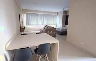 Imagem: O apartamento possui 1 Dormitório, 1 Banheiro, 1 Vaga na garagem