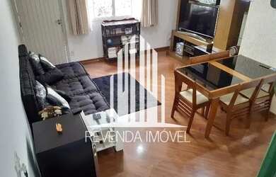 Imagem: A casa em condomínio à venda possui 2 Dormitórios, 3 Banheiros