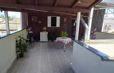 Imagem 16: Casa em Bairro. Churrasqueira, Varanda, 260m² de Áreae2 Vagas na garagem