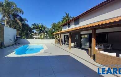 Imagem 7: CASA EM CONDOMÍNIO - CONDOMÍNIO ARUJÁ COUNTRY CLUB - SP