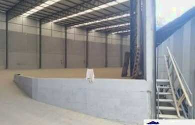 Imagem: O depósito possui 2.000m² de Área e está localizado em