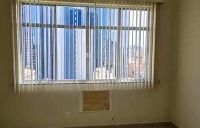 Imagem 2: Vendo Kitnet. 30m² de Área, 1 Banheiroe1 Dormitório