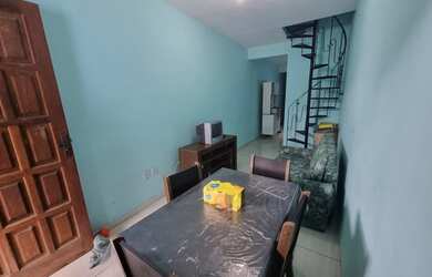 Imagem: A casa possui 2 Dormitórios, 1 Banheiro, 1 Vaga na garagem