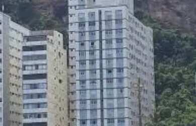 Imagem: A kitnet possui 1 Dormitório, 1 Banheiro, 1 Vaga na garagem