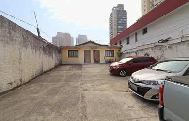 Imagem: O terreno possui 300m² de Área e está localizado em Chácara