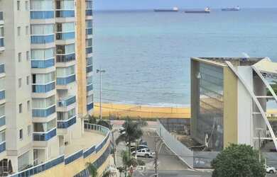 Imagem: O apartamento possui 3 Dormitórios, 2 Banheiros, 2 Vagas na