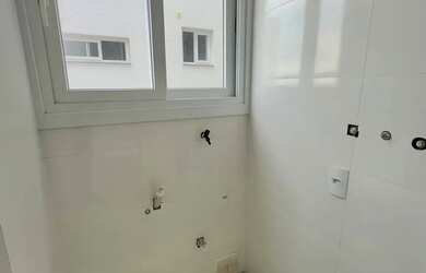 Imagem 6: 3 quartos de barbada junto da praça da flavio boyanovisk